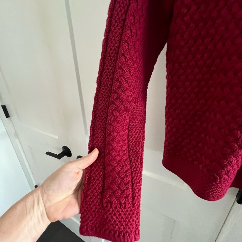 Vintage L.L. Bean Deep Red Knit Cardigan New England preppy Nordic cableknit S - Picture 5 of 6